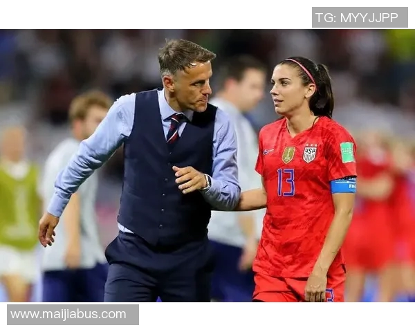 足球明星与孩子的亲密关系探讨他们的爱心与责任感